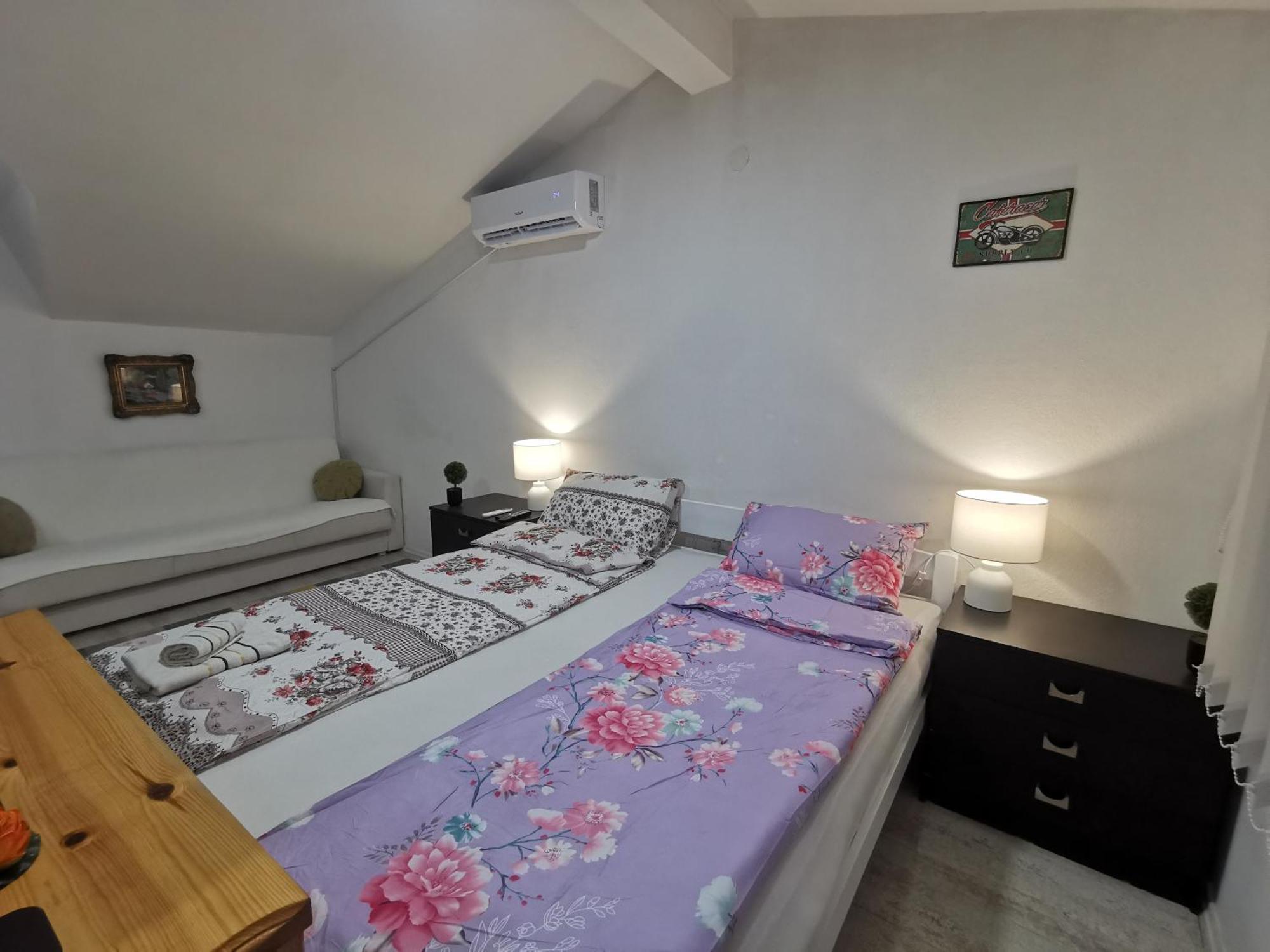 White Apartment Sarajevo - Free Parking Exterior foto