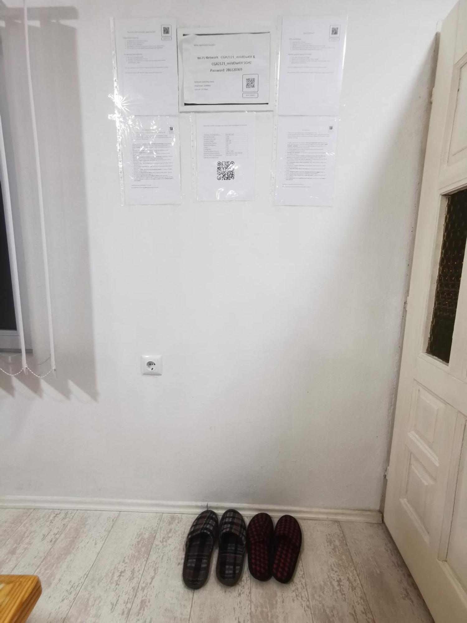 White Apartment Sarajevo - Free Parking Exterior foto